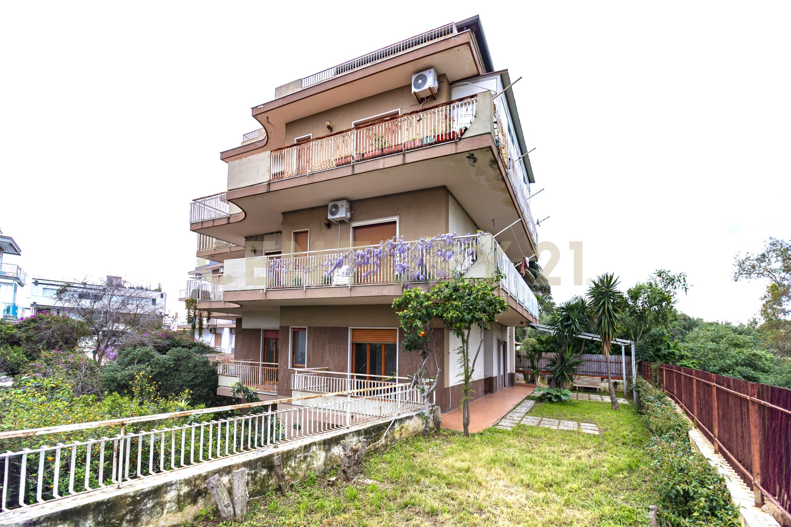 Appartamento con giardino Baia Verde
