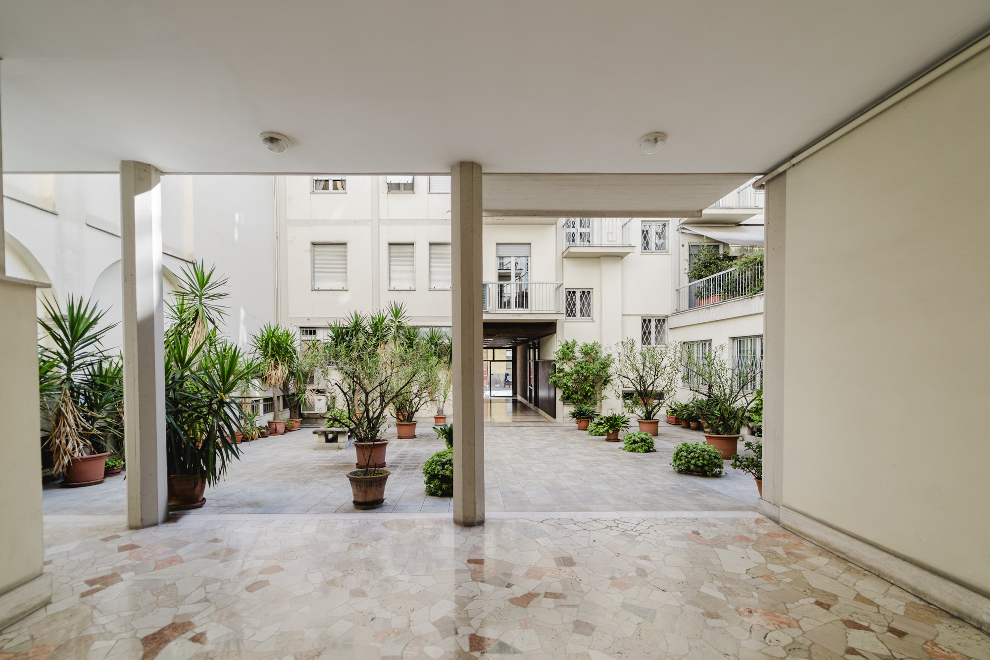 🏡 Eleganza e comfort nel cuore di Parma – Via Farini Image 1