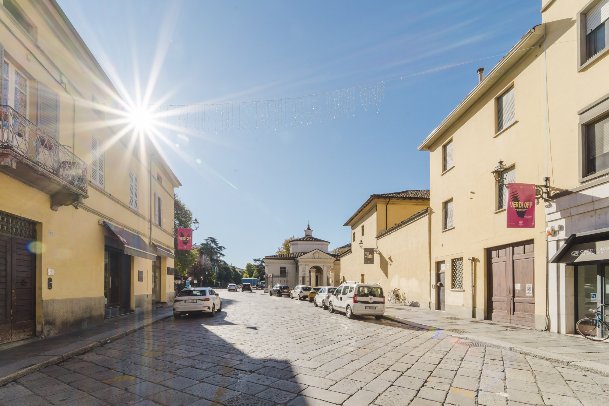 🏡 Eleganza e comfort nel cuore di Parma – Via Farini Image 3