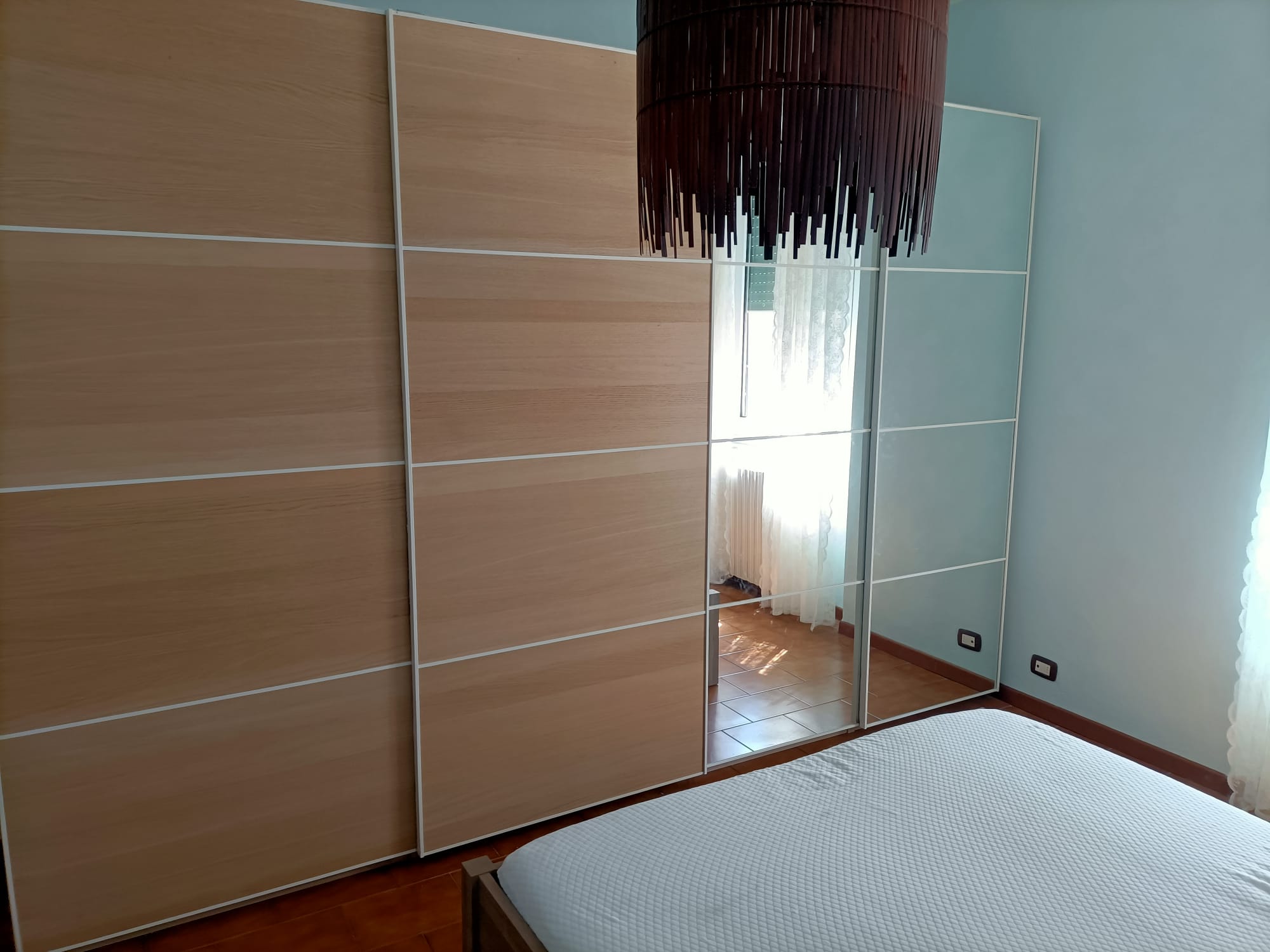 Affittasi camera in appartamento condiviso per studentesse/lavoratrice Image 2