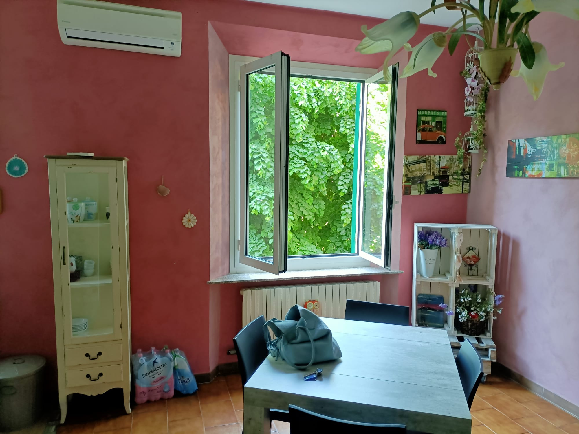 Affittasi camera in appartamento condiviso per studentesse/lavoratrice Image 6