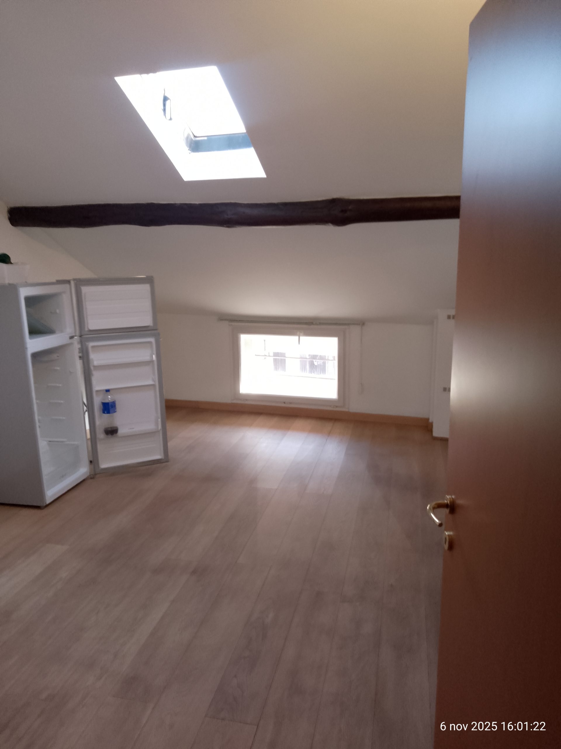 Vendo casa di corte su tre piani