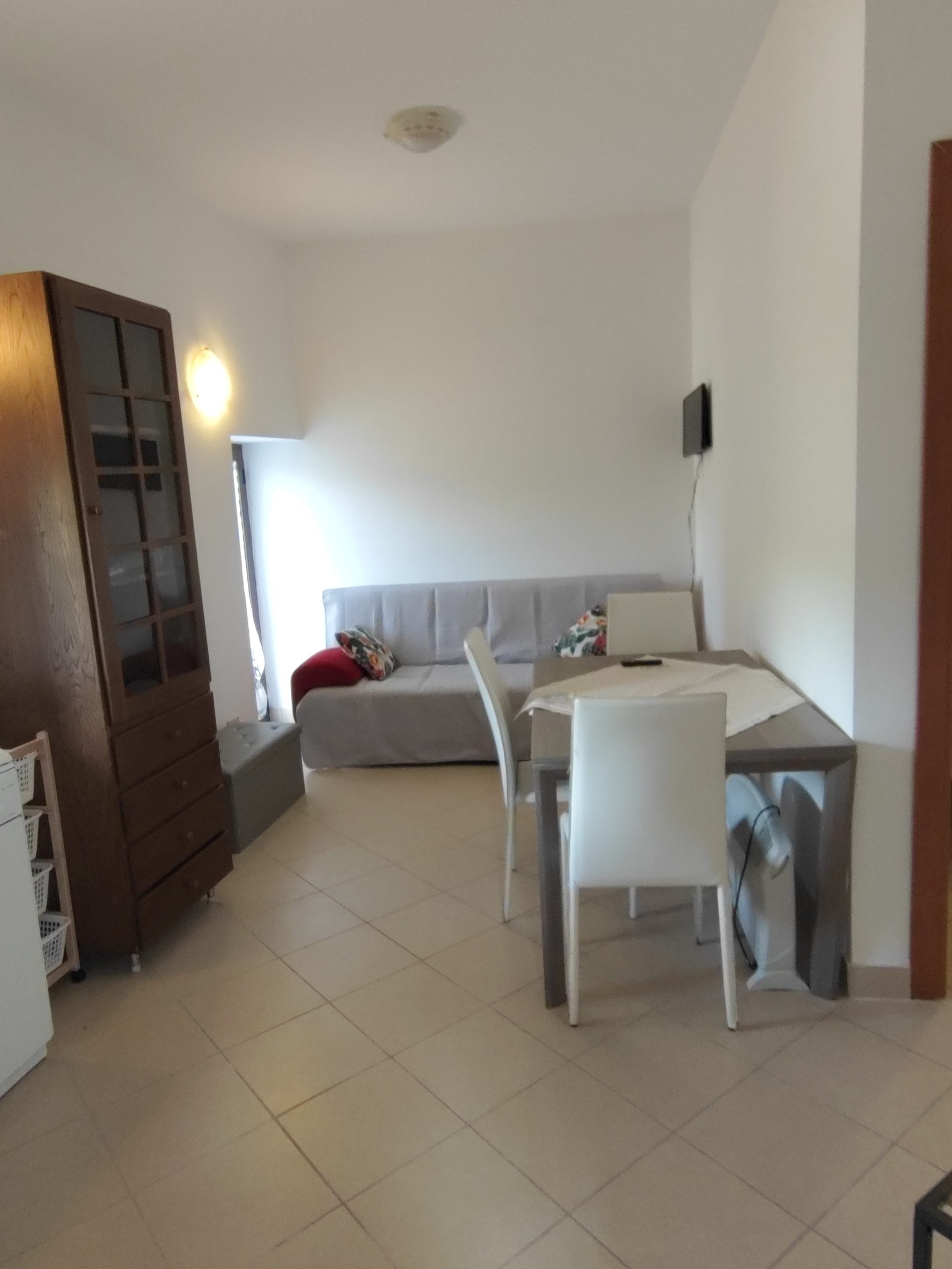 Vallerano: Affittasi Bilocale Arredato con Ingresso Indipendente, affitto con utenze spesate €450!