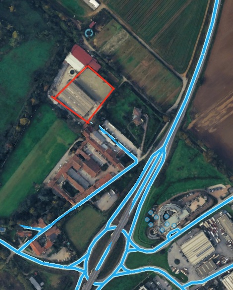 Opportunità Unica a Zanica: Spazio di 2500 mq  coperto + 8000 mq scoperti in zona strategica