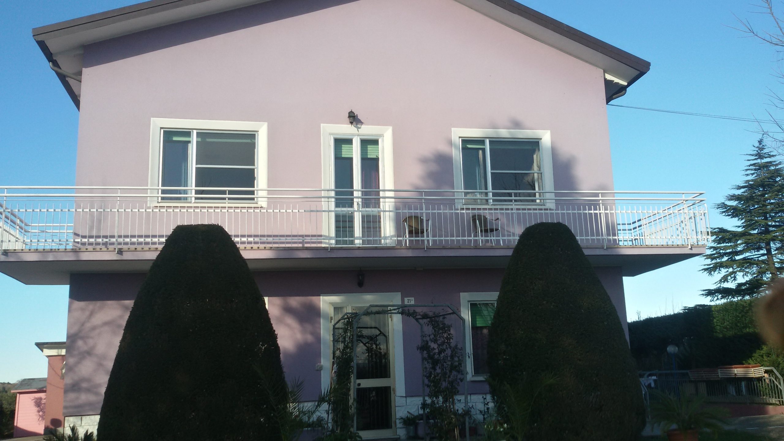 Appartamento in bifamiliare zona verde residenziale di Rimini Sud.