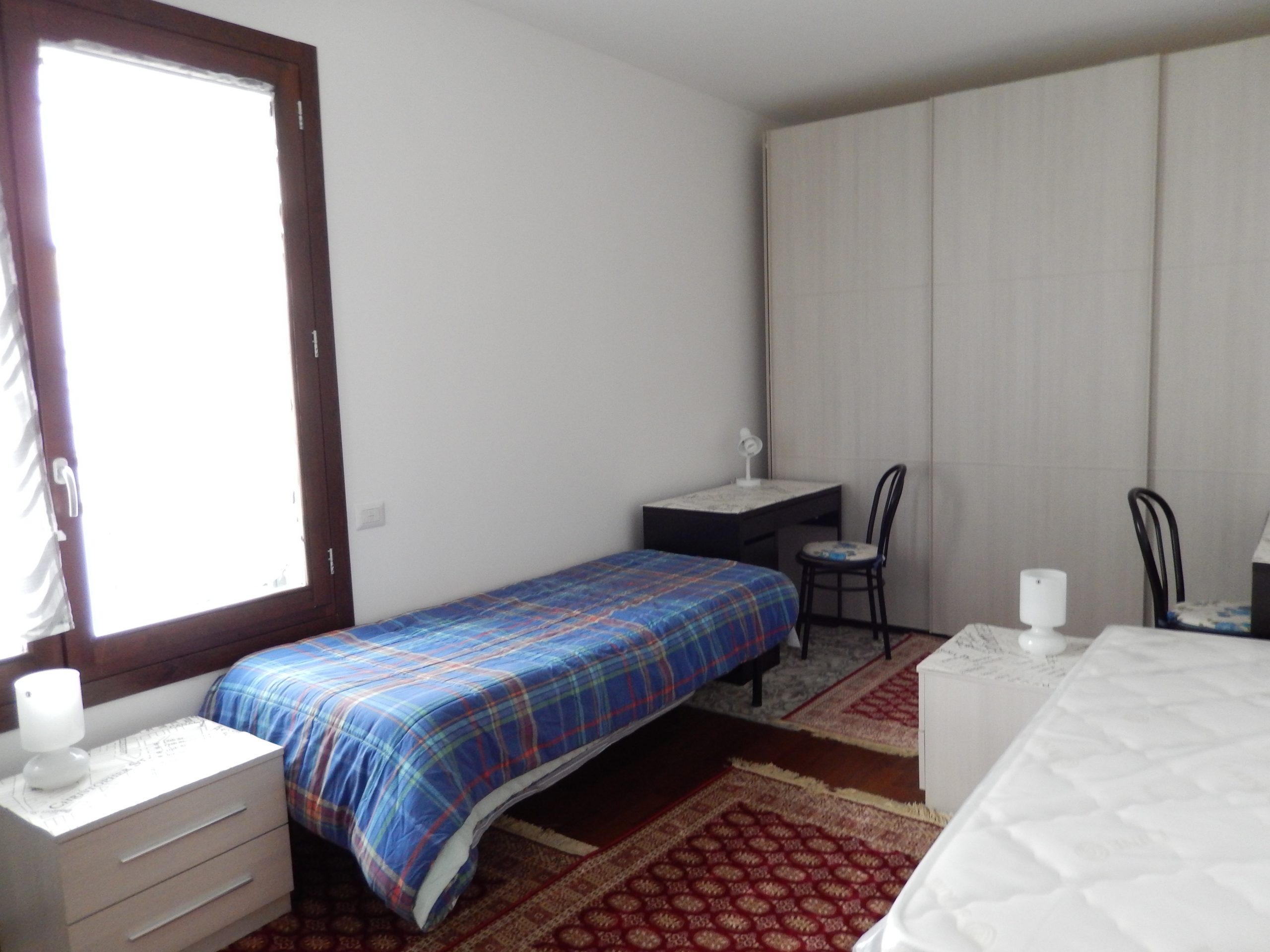 Posto letto x ragazza zona Bicocca Università, stazione Greco-Pirelli, MM5 Ponale