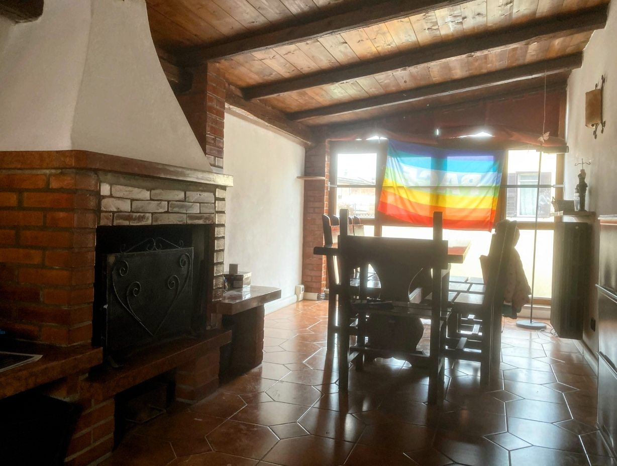 PRIVATO vende appartamento in bifamiliare laterale via Passega (Ferrara)