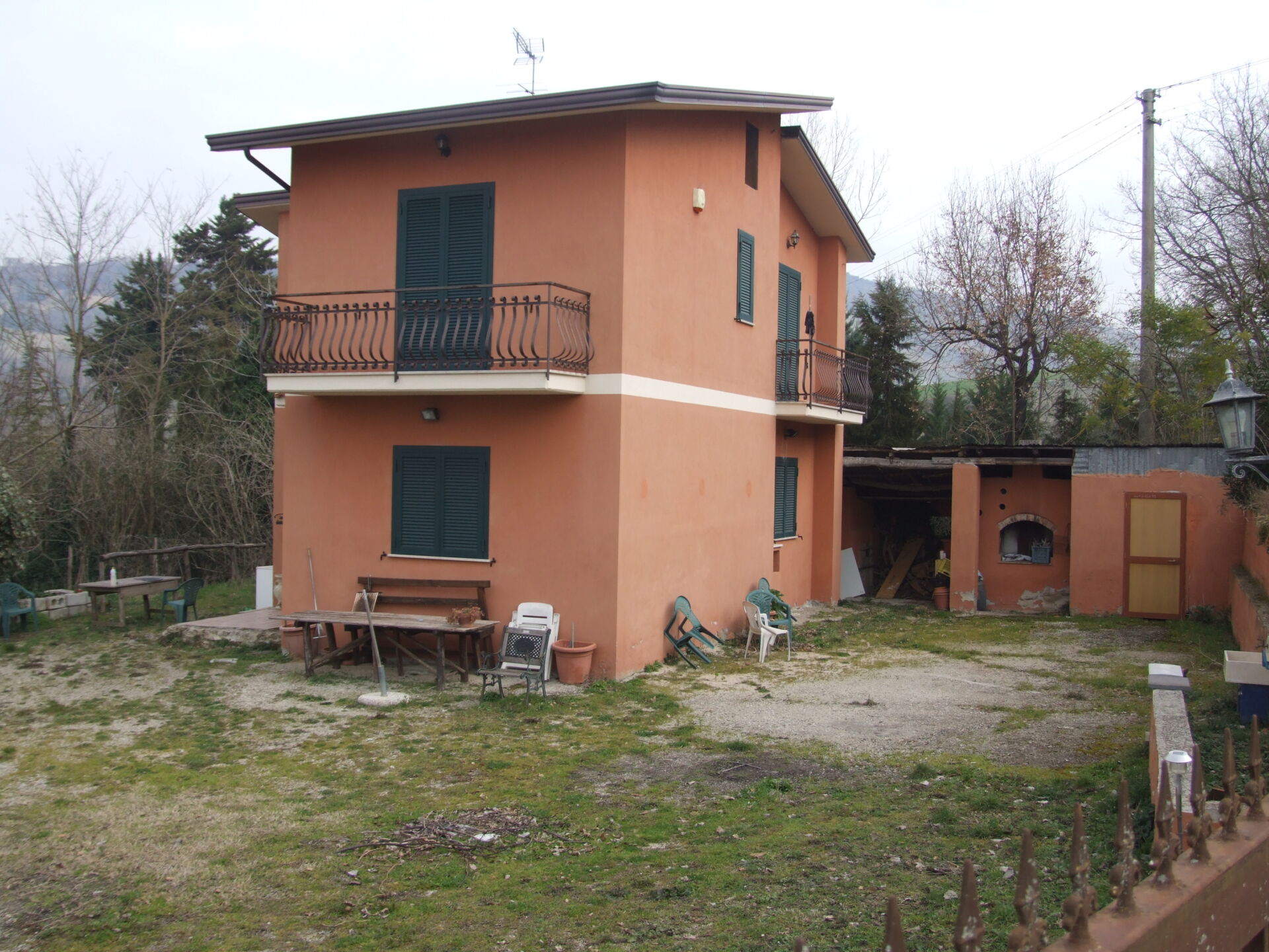 Villetta di campagna a un passo del centro abitato