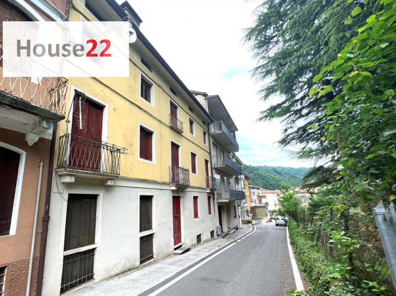 Palazzo in vendita di 700 mq Image 4