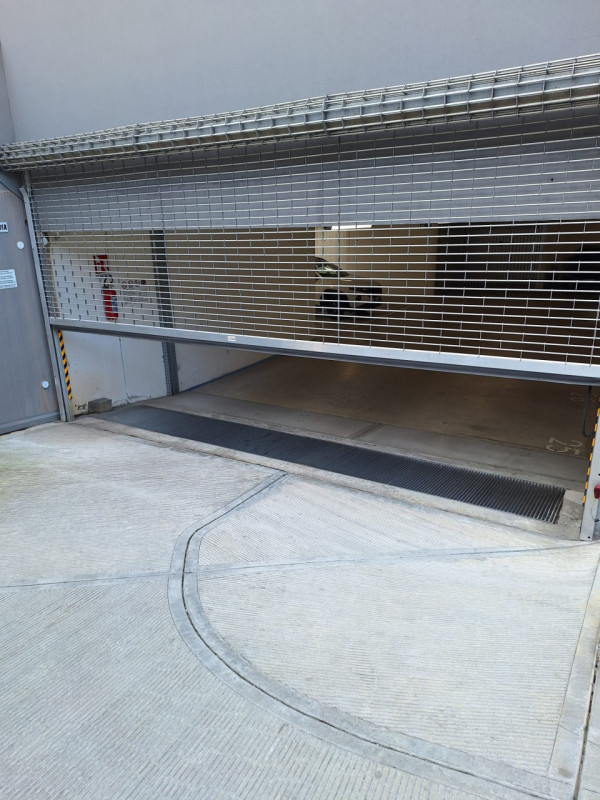 Posto auto in affitto di 14 mq a Trento Image 3