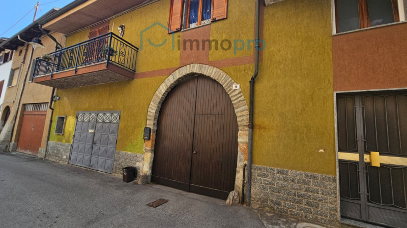 Casa singola in vendita di 189 mq a Salassa Image 2