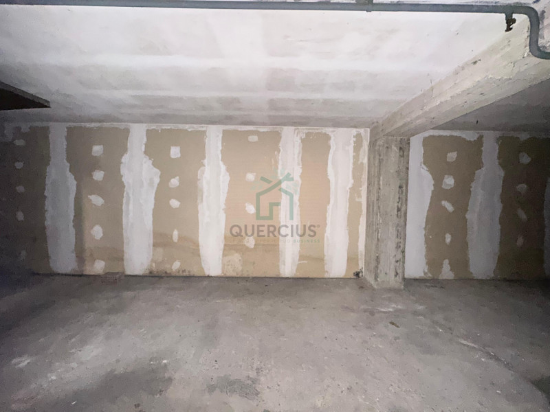 Garage in vendita di 48 mq Image 8