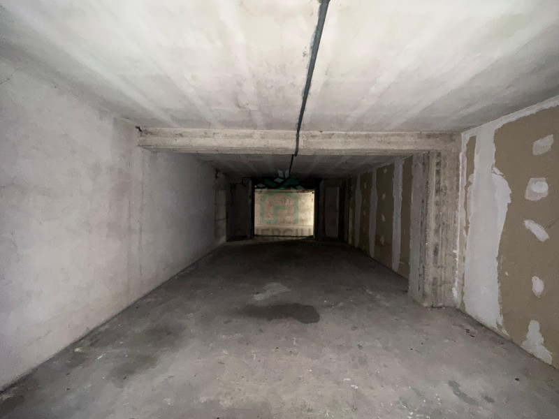 Garage in vendita di 48 mq Image 7