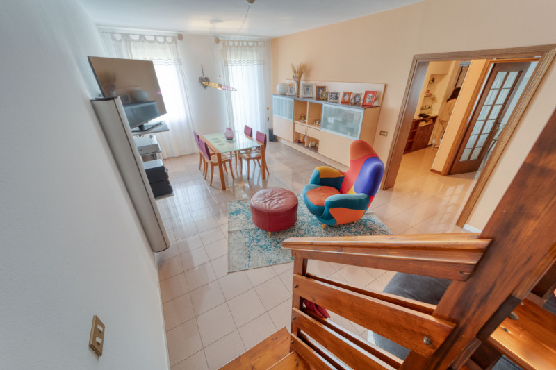 Bifamiliare in vendita di 228 mq a Rubano Image 7