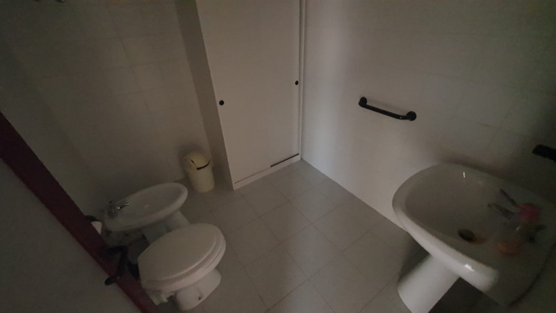 Ufficio in affitto di 76 mq a Mirandola Image 4