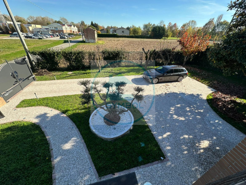 Casa singola in vendita di 400 mq a San Giorgio delle Pertiche Image 7