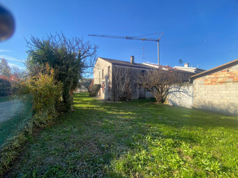 Bifamiliare in vendita di 270 mq a Santa Maria di Veggiano Image 9