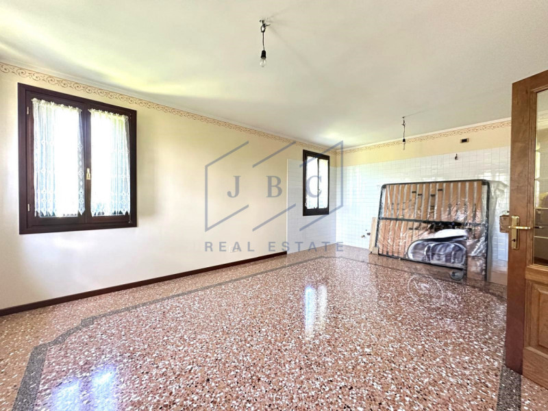 Villa in vendita di 280 mq a Santa Maria di Campagna Image 6
