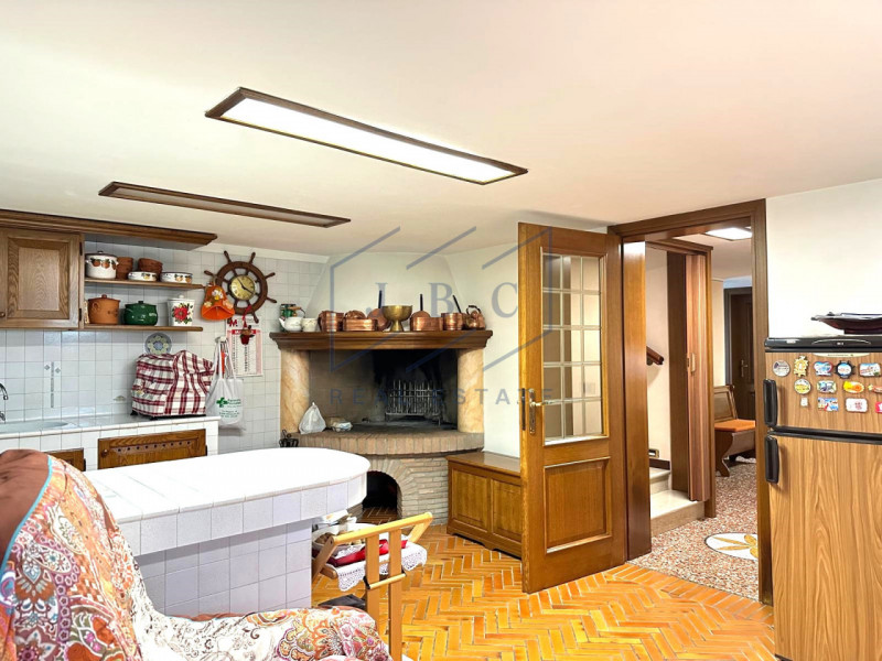 Villa in vendita di 280 mq a Santa Maria di Campagna Image 7