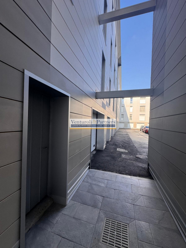 Appartamento in vendita di 115 mq a Desenzano del Garda Image 3