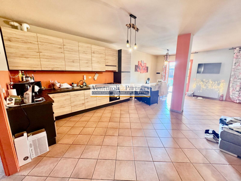 Appartamento in vendita di 80 mq a Desenzano del Garda Image 5