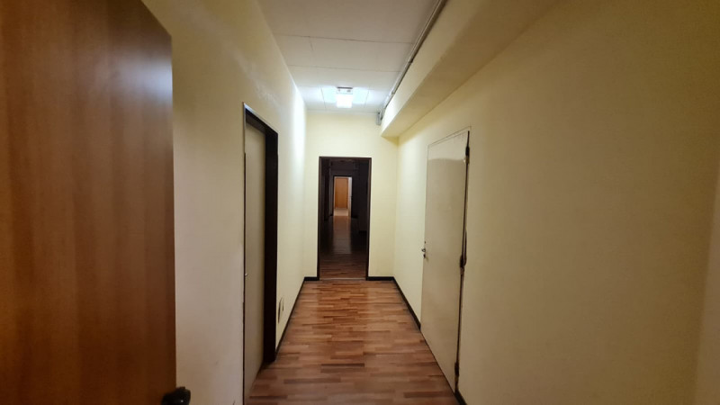 Ufficio in affitto di 100 mq a Buccinasco Image 7