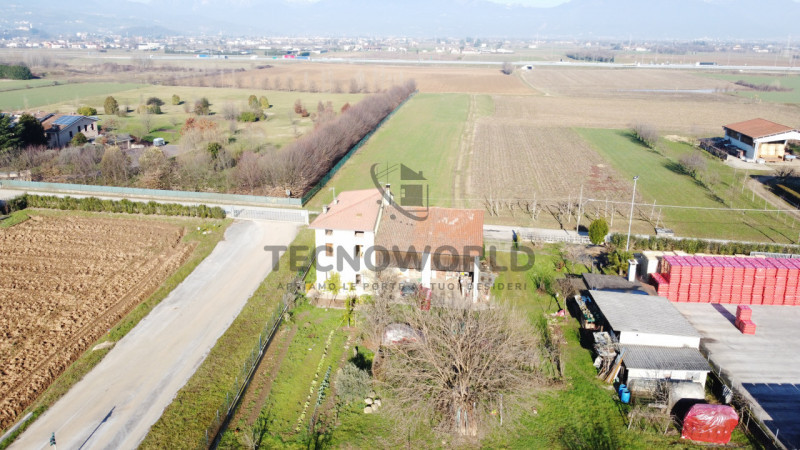 Casa singola in vendita di 300 mq a Malo Image 9