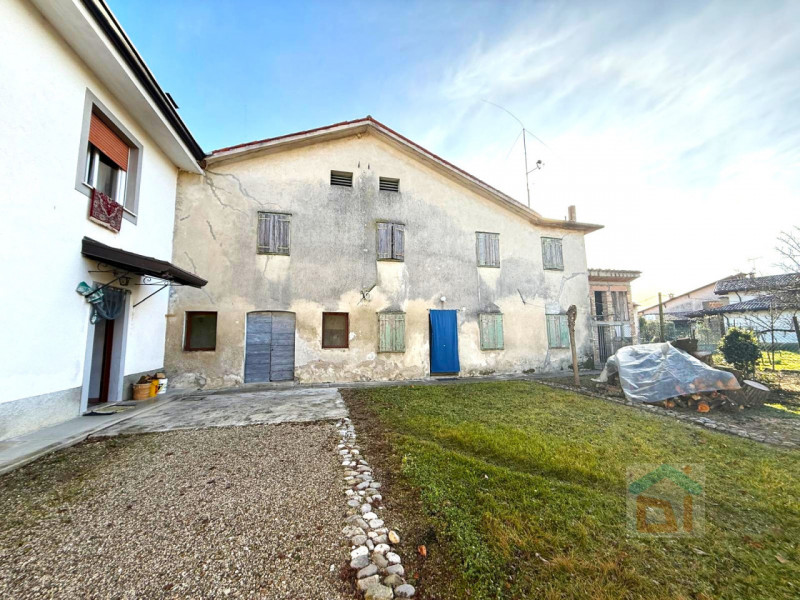 Rustico in vendita di 230 mq a Ruda / Rude Image 7