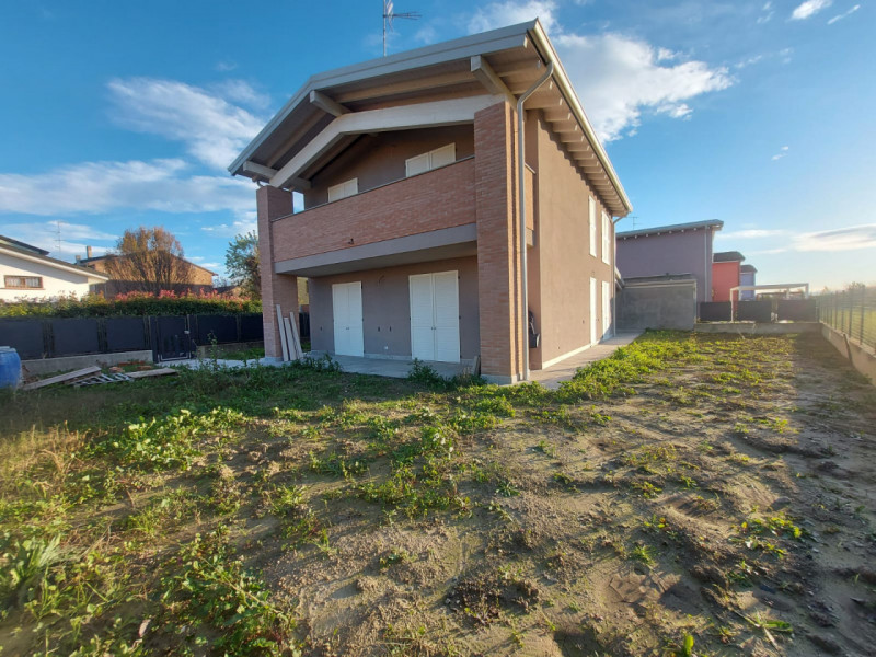 Casa singola in vendita di 200 mq a Casale Image 6