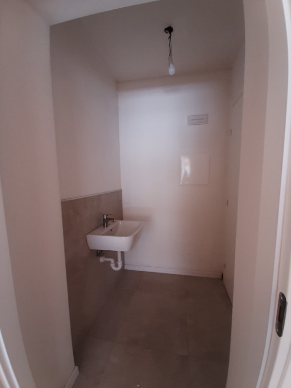 Negozio in affitto di 60 mq a Abano Terme Image 3