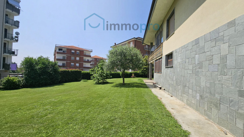 Casa singola in vendita di 255 mq a Forno Canavese Image 3