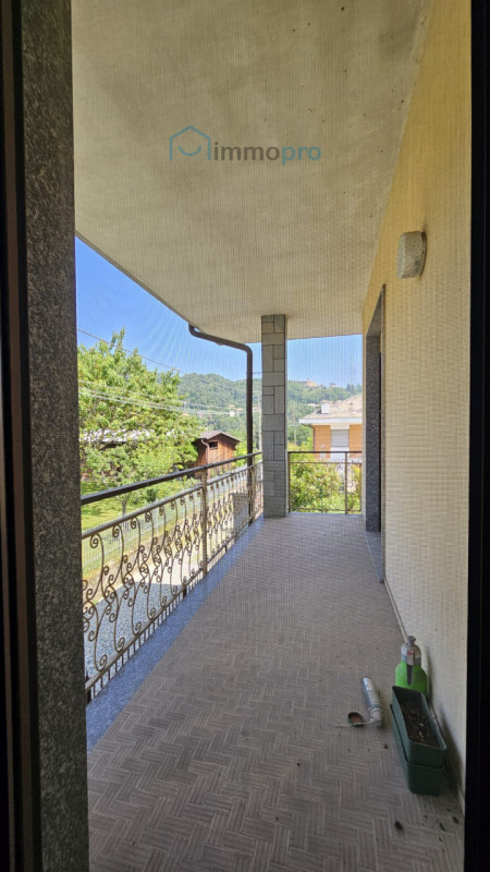 Casa singola in vendita di 255 mq a Forno Canavese Image 10