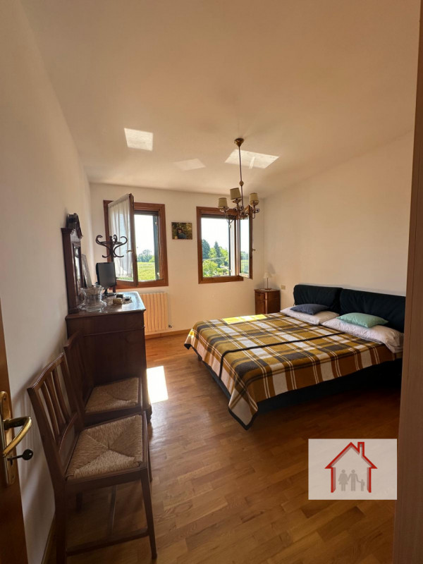 Casa a schiera in vendita di 180 mq a Cusignana Image 8