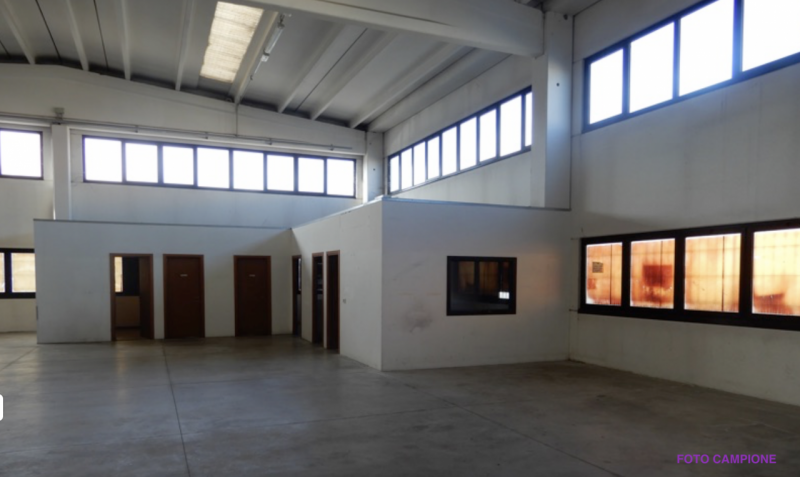 Capannone in affitto di 315 mq a Creola Image 2