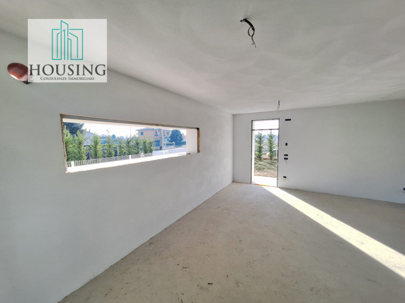 Casa singola in vendita di 162 mq a Abano Terme Image 4