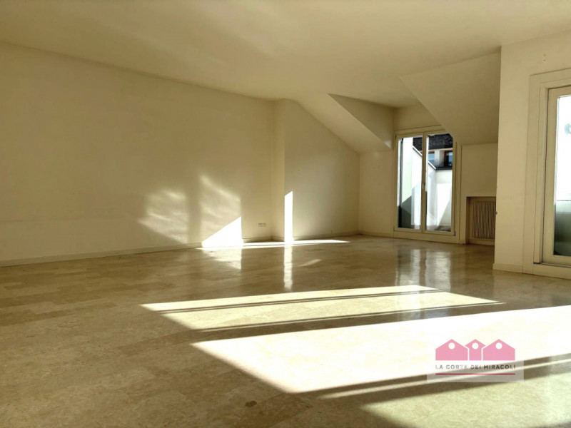 Appartamento in vendita di 275 mq a Vicenza Thumbnail