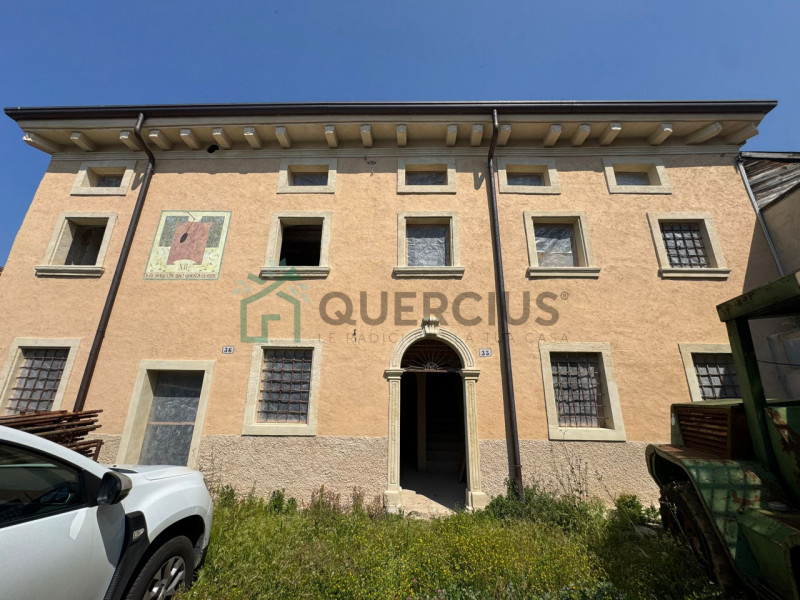 Rustico in vendita di 370 mq a Campiano Image 6