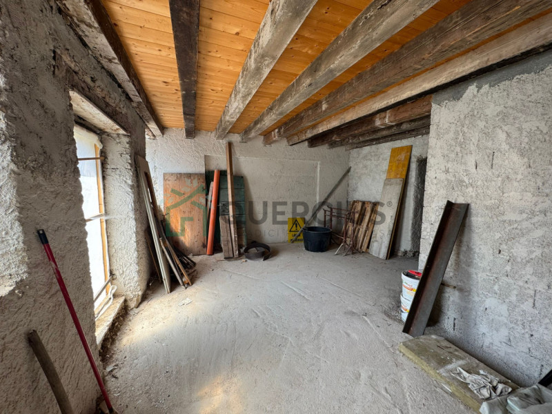 Rustico in vendita di 370 mq a Campiano Image 5