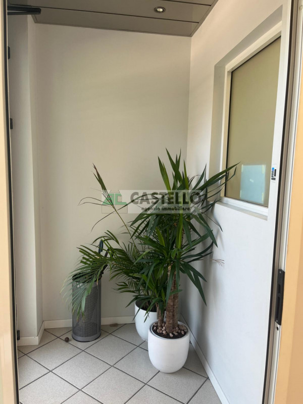 Negozio in vendita di 65 mq a Castagnara Image 3