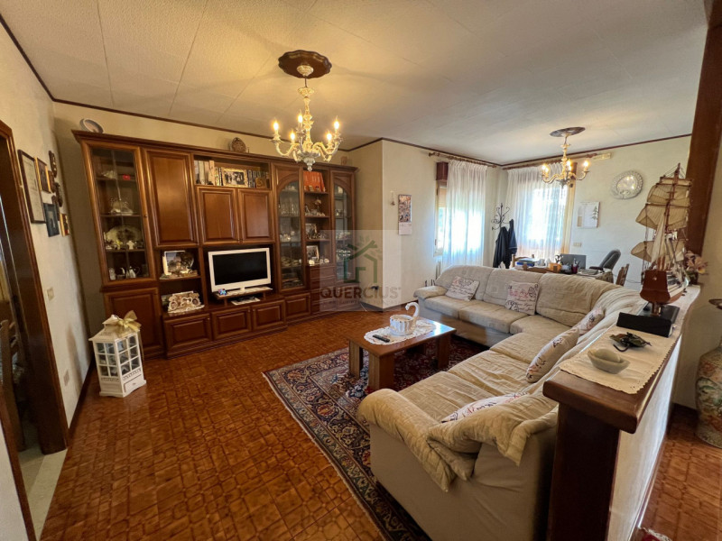 Villa in vendita di 270 mq a Eraclea Image 4