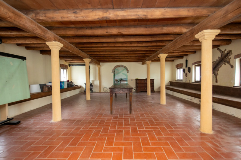 Villa in vendita di 300 mq a Buttapietra Image 3