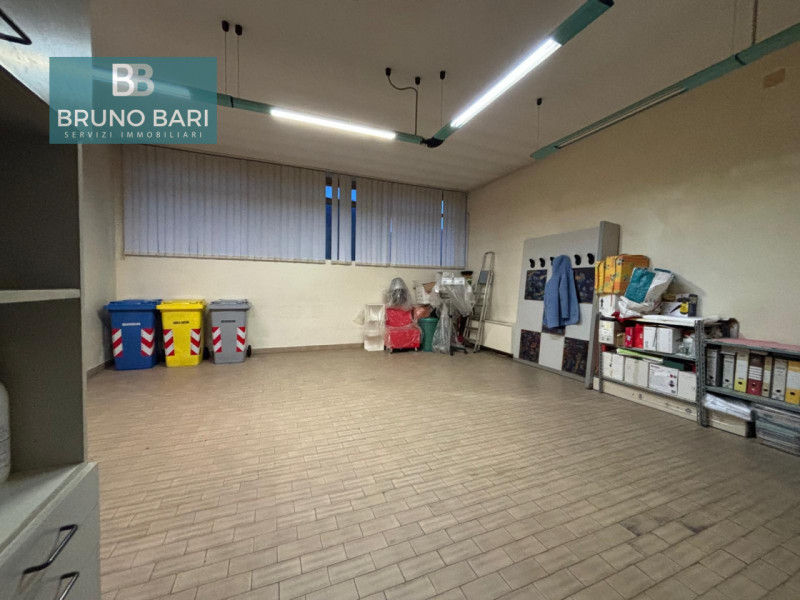 Negozio in vendita di 108 mq a Maniago / Manià Image 3