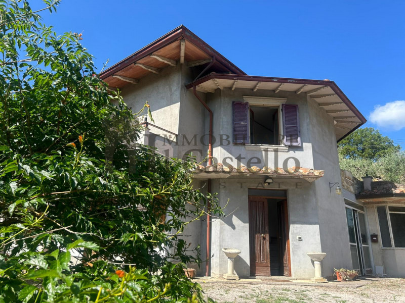 Casa singola in vendita di 200 mq a Panicale Image 5