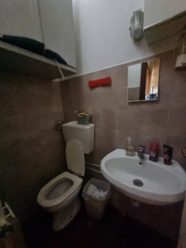 Negozio in affitto di 40 mq a Sesto Fiorentino Image 5
