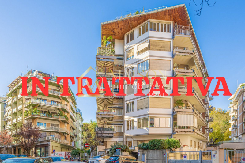 Appartamento in vendita di 170 mq a Roma Thumbnail