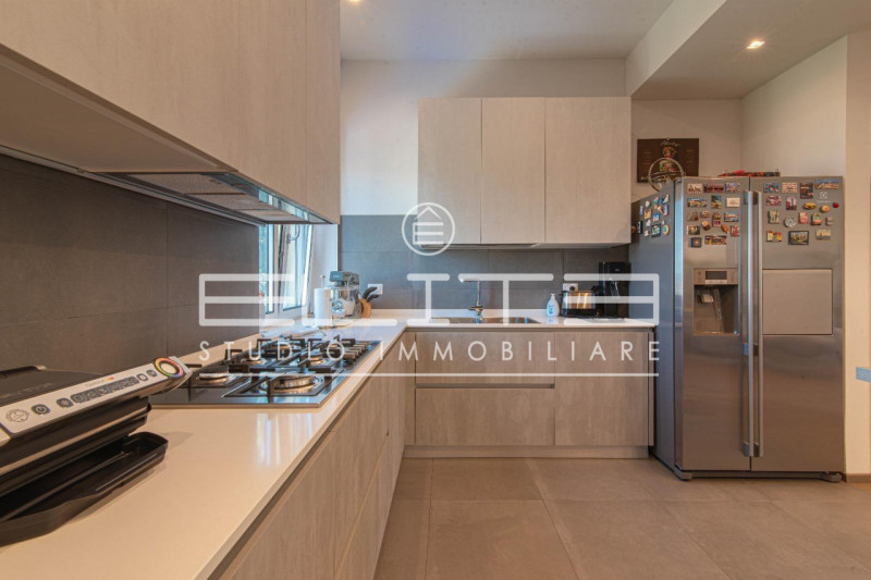 Appartamento in vendita di 116 mq a Falconara Marittima Image 1