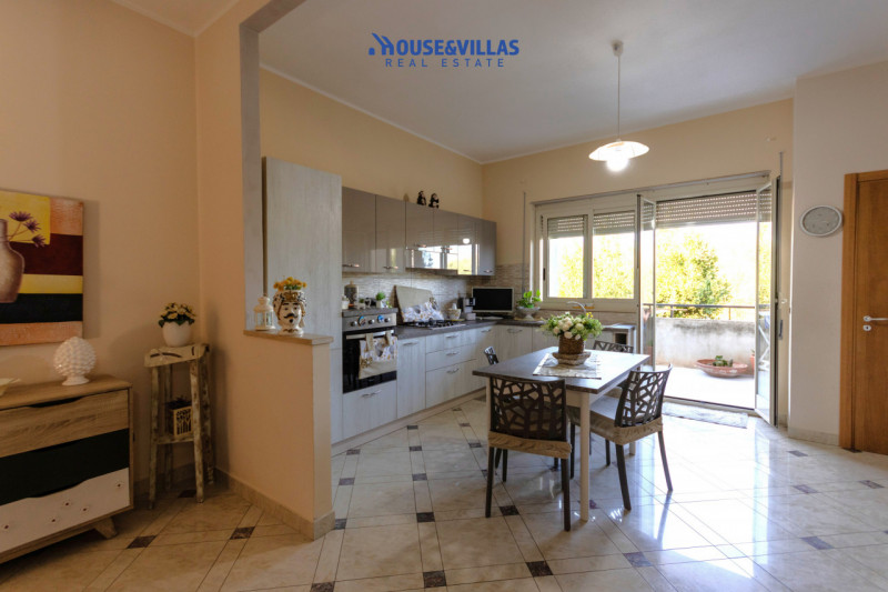 Villa in vendita di 540 mq Image 9