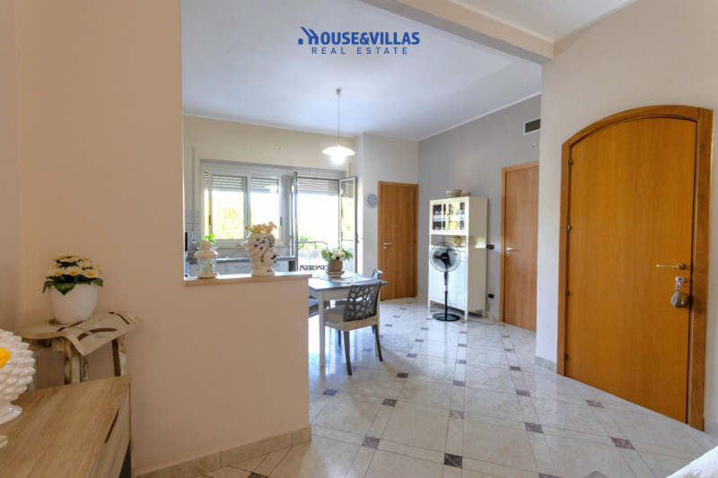 Villa in vendita di 540 mq Image 10