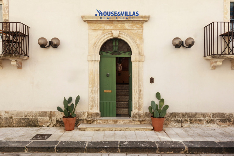 Casa singola in vendita di 238 mq Image 9