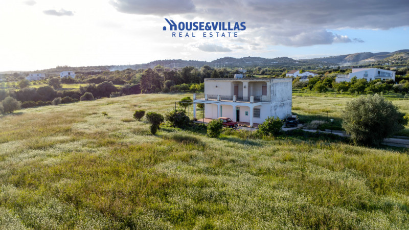 Villa in vendita di 260 mq Image 3